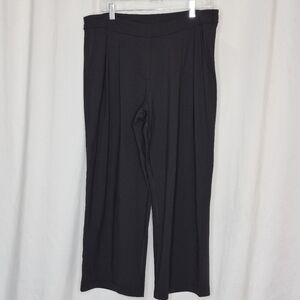 Lululemon High-Rise Pleated Wide Leg Cropped Pants - Size 10